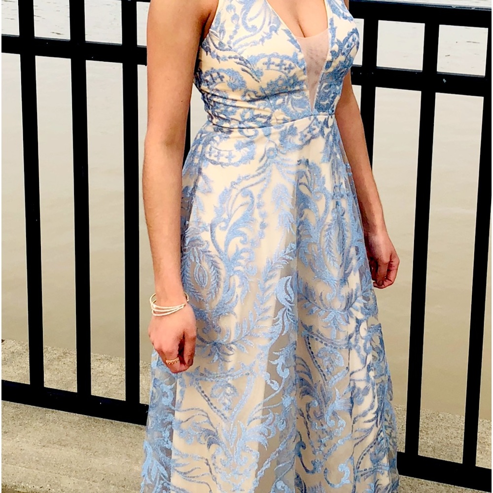 Size 3 prom dress